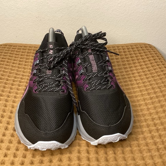 Asics Shoes Womens Sz 8 WIDE Gel-Venture 9 Sneakers Purple Trail Running 1012B31 - Picture 3 of 8